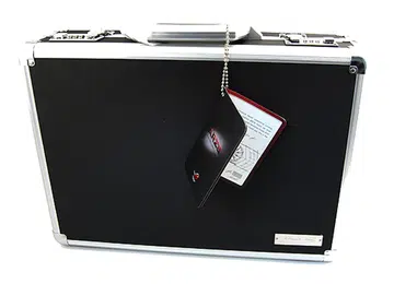 As befits a special card, the ASUS Ares comes in a special briefcase. Cool or trying too hard? You decide.