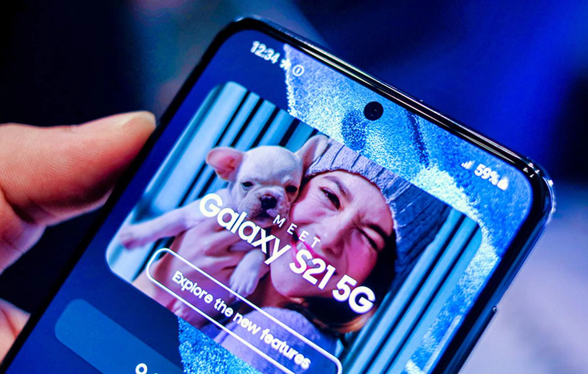 "Infinity-O display" refers to the circular, punch-hole cut-out that denotes the front camera.