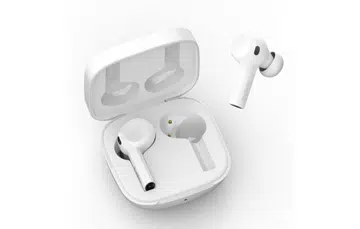 They have three different sized eartips for a comfortable fit. Image courtesy of Belkin.