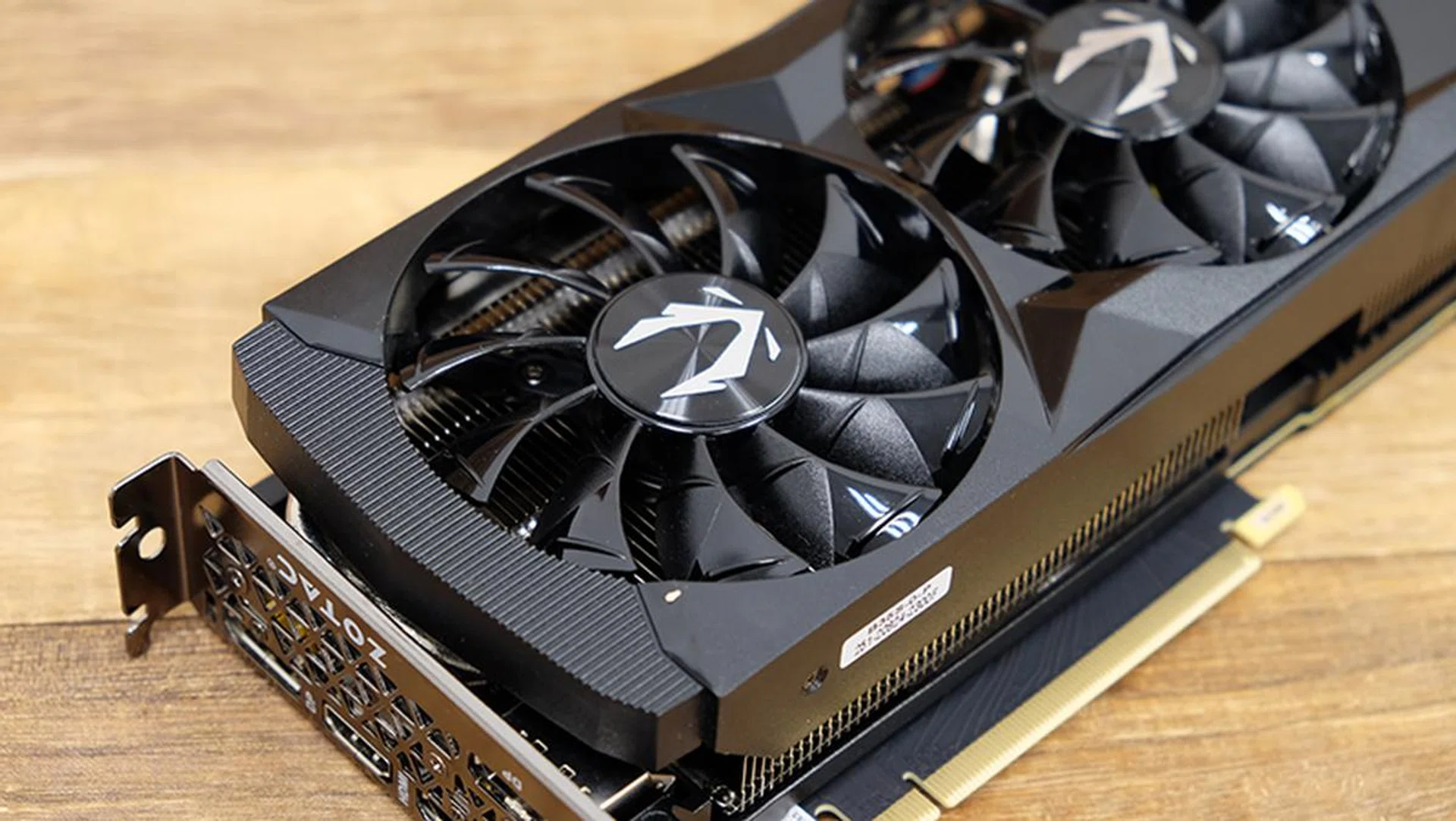 Zotac Gaming GeForce RTX 2080 AMP