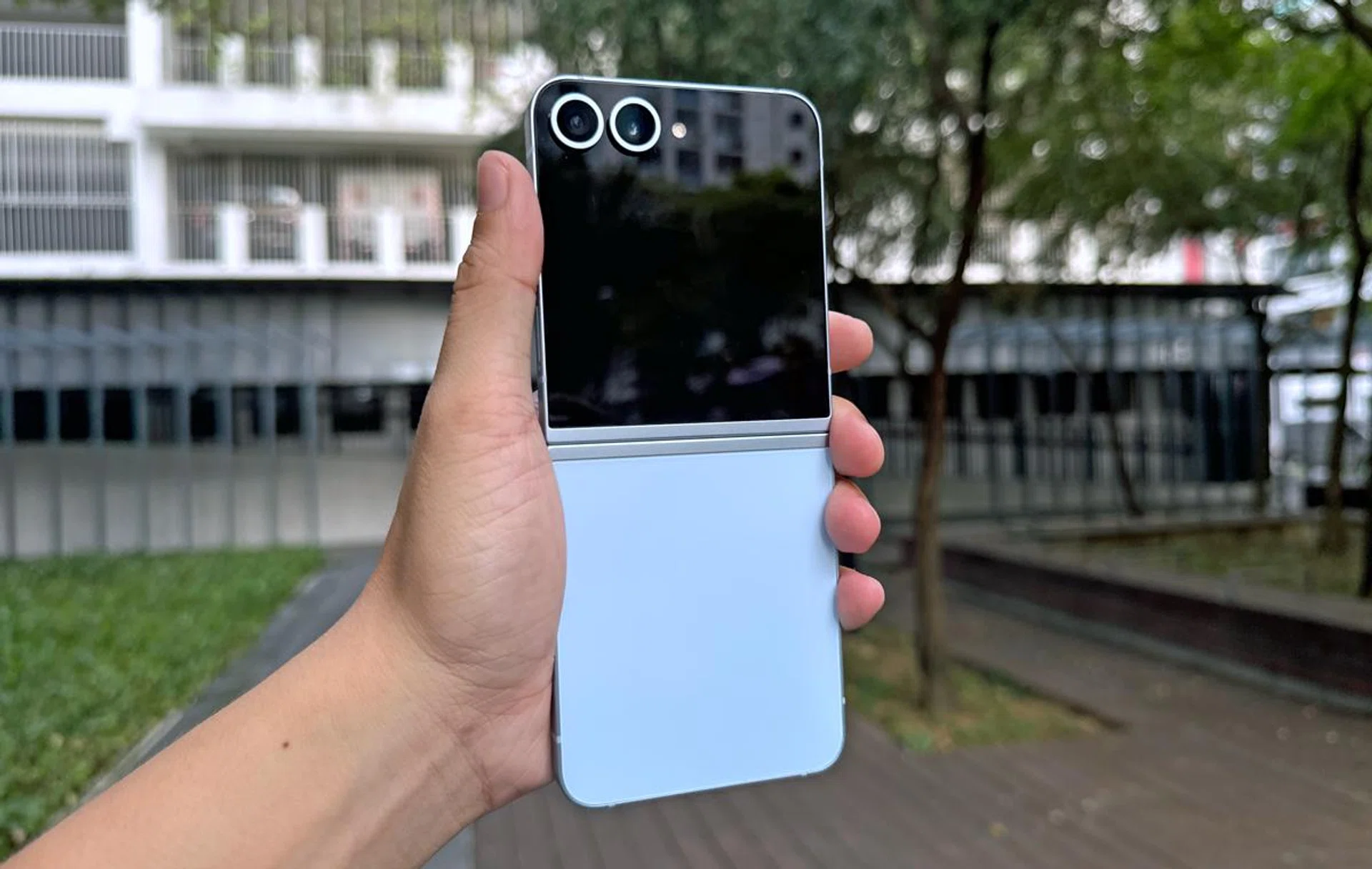 Samsung Galaxy Z Flip6. Photo: HWZ.