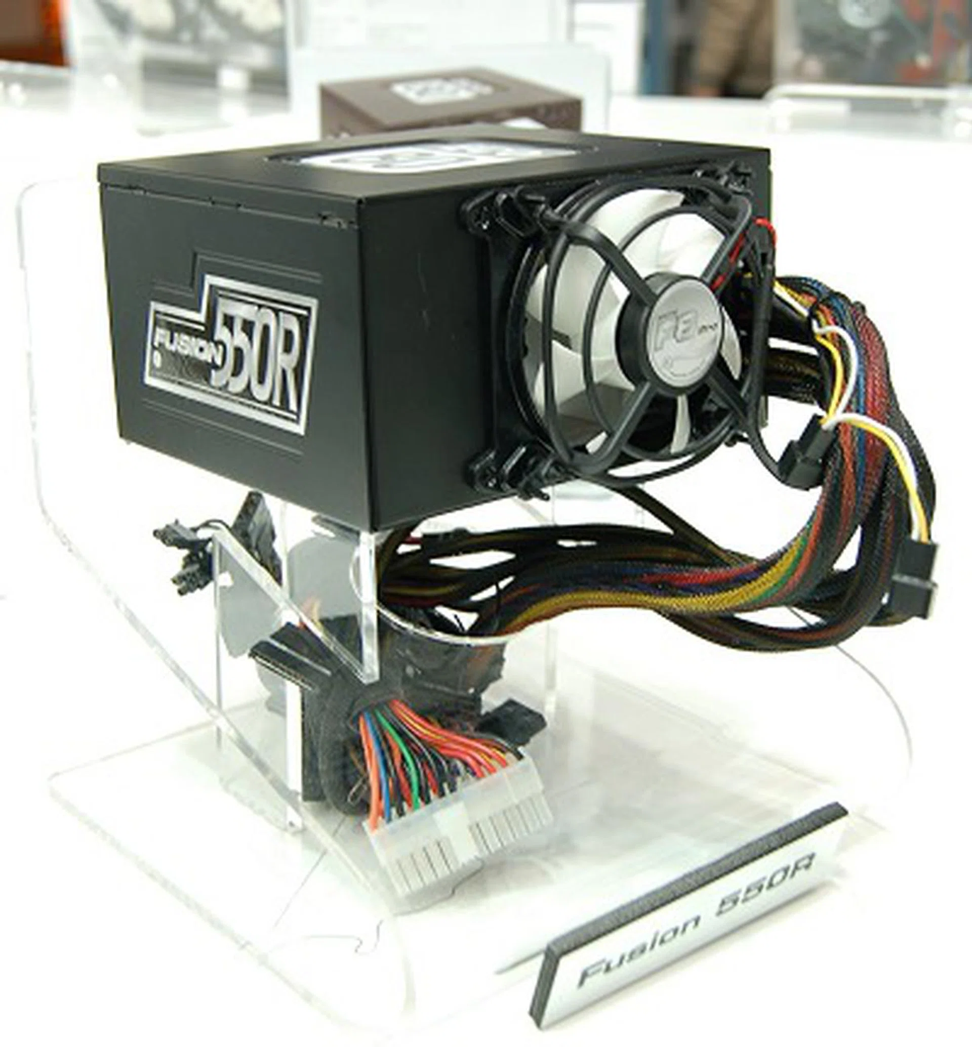  The Arctic Cooling Fusion 550R is not brand new at this point of time, but it is still one of their more recent additions. This 550W PSU carries both 80 Plus and ECO80 certifications and is able to achieve up to 86% efficiency.  