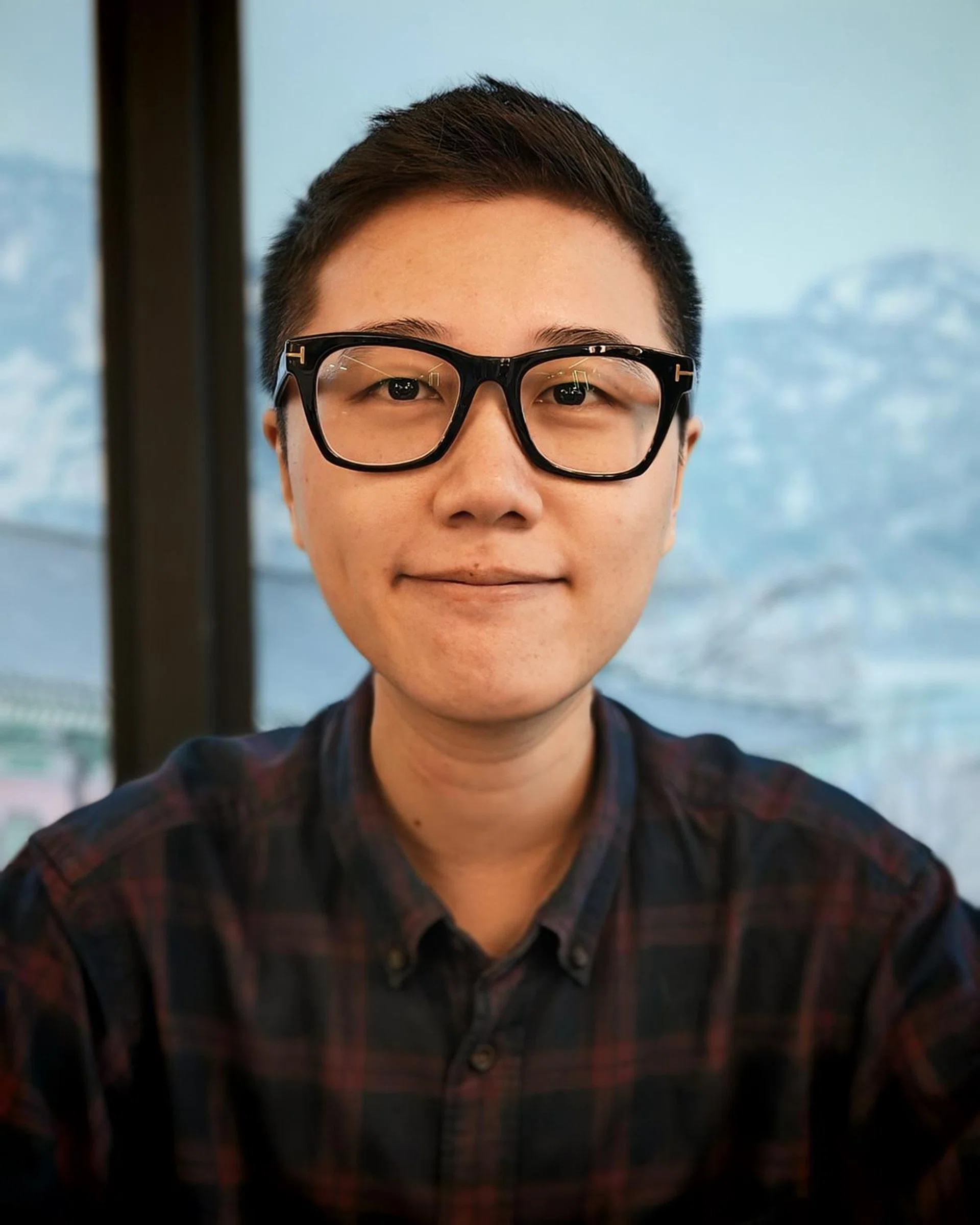 Honor 200 Pro, portrait, Harcourt Colour. Photo: HWZ.