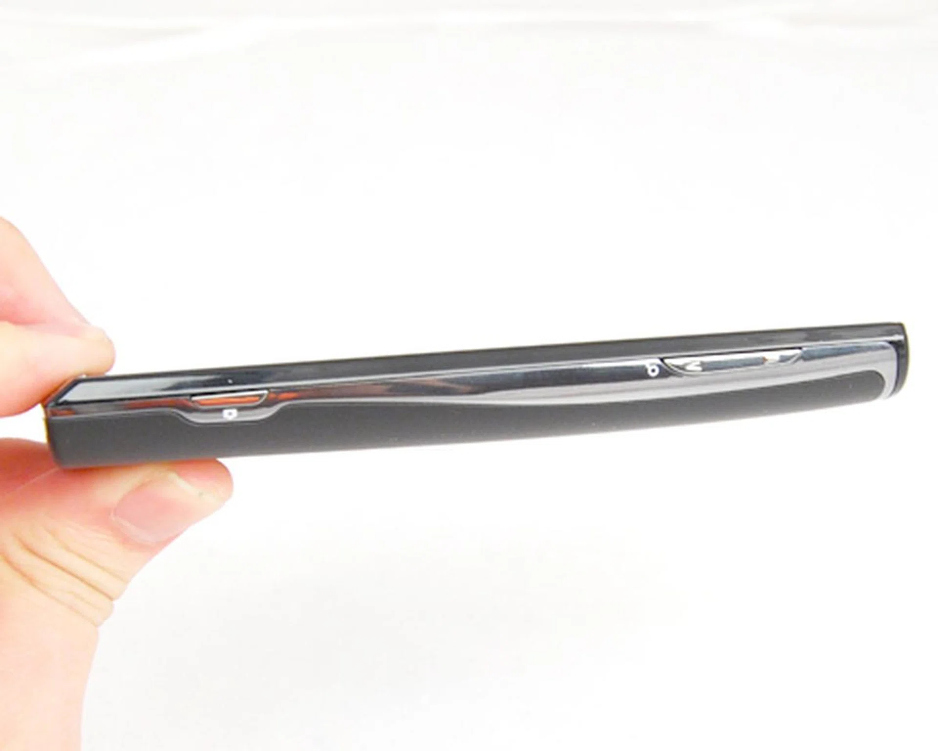 Looking thin, the right profile includes the Volume and Camera buttons.