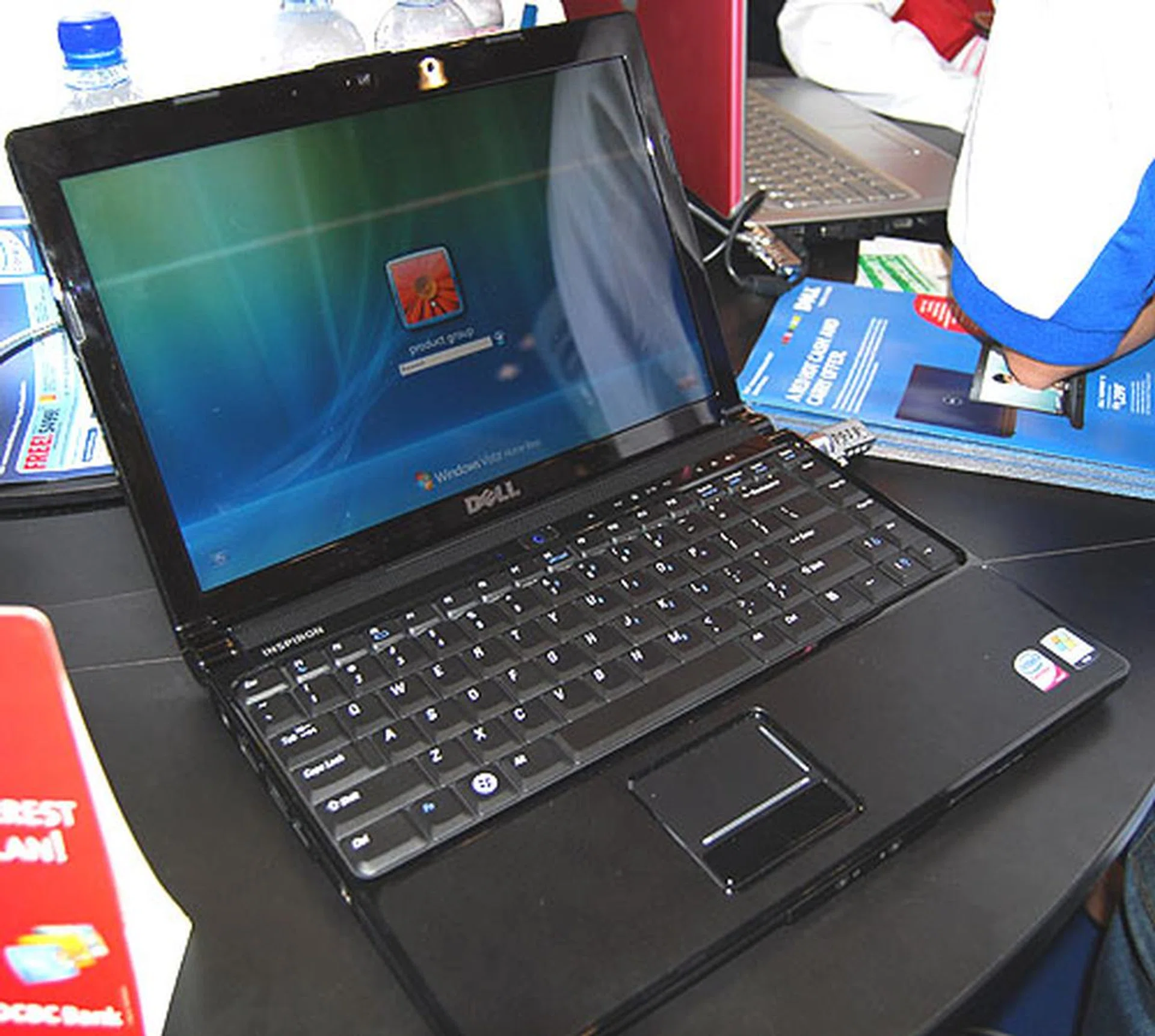  The Dell Inspiron 13 is the latest in this series of affordable notebooks and with prices ranging from S$1,099 to S$1,499, it does appear so. For that, you'll get a 13.3-inch notebook powered by an older Core 2 Duo processor and Windows Vista Home Basic along with between 1GB and 2GB of DDR2 RAM.  