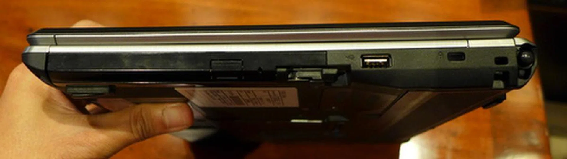 The Lifebook T902 and T732 are full fledged notebooks that will come with modular bays that allow for optical drives, or weight-savers.