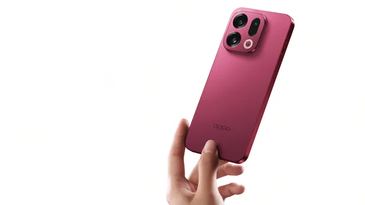 OPPO Find X9 in Velvet Red