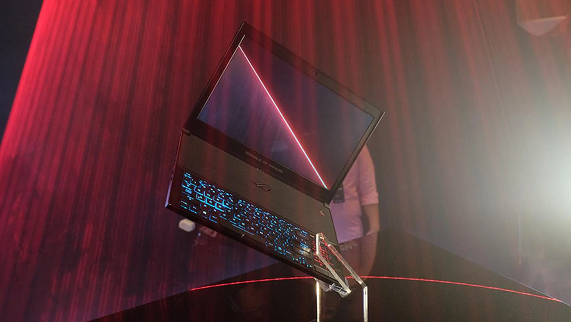 ASUS ROG Zephyrus