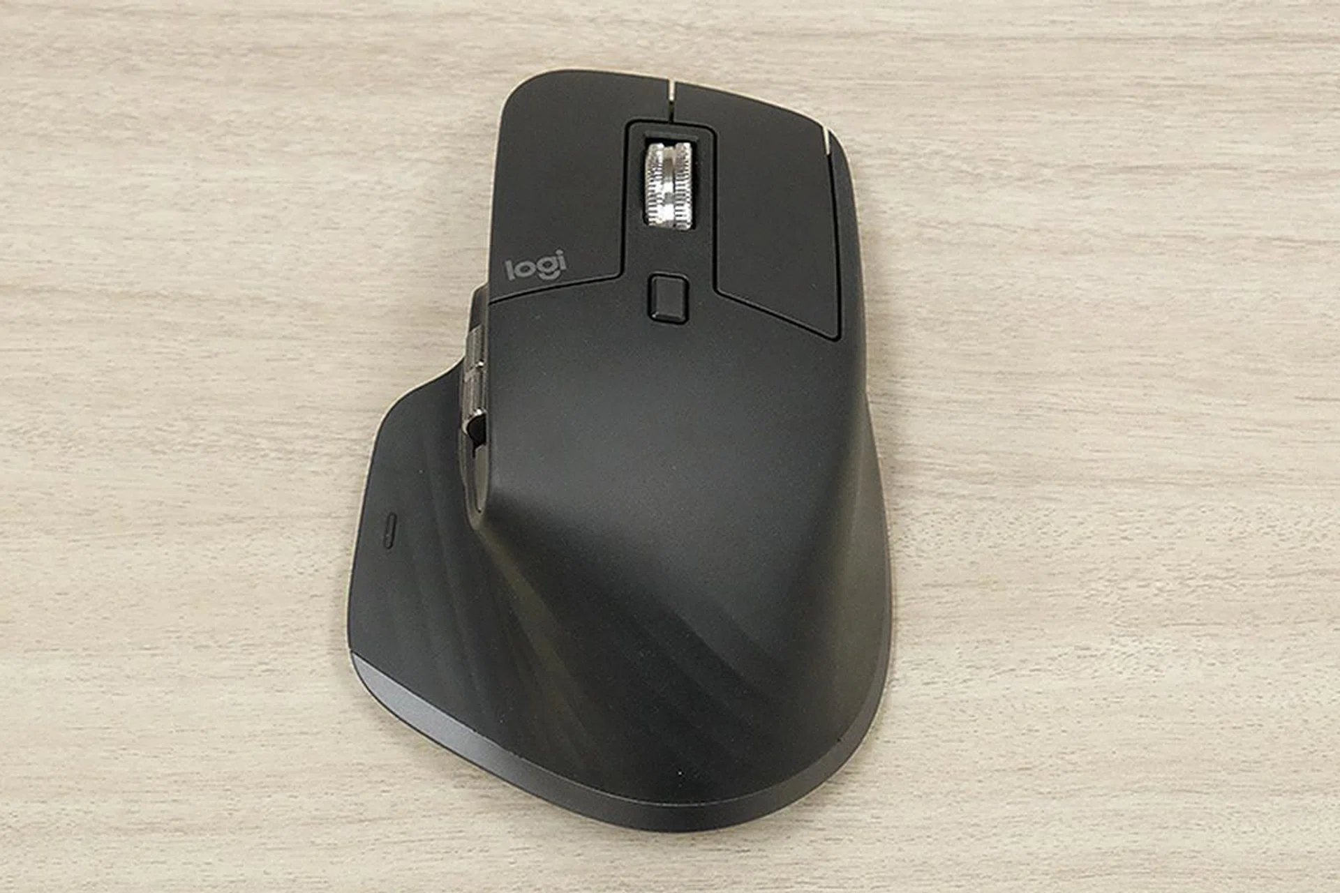 The Logitech MX Master 3 has an updated design and a completely new scroll wheel technology.