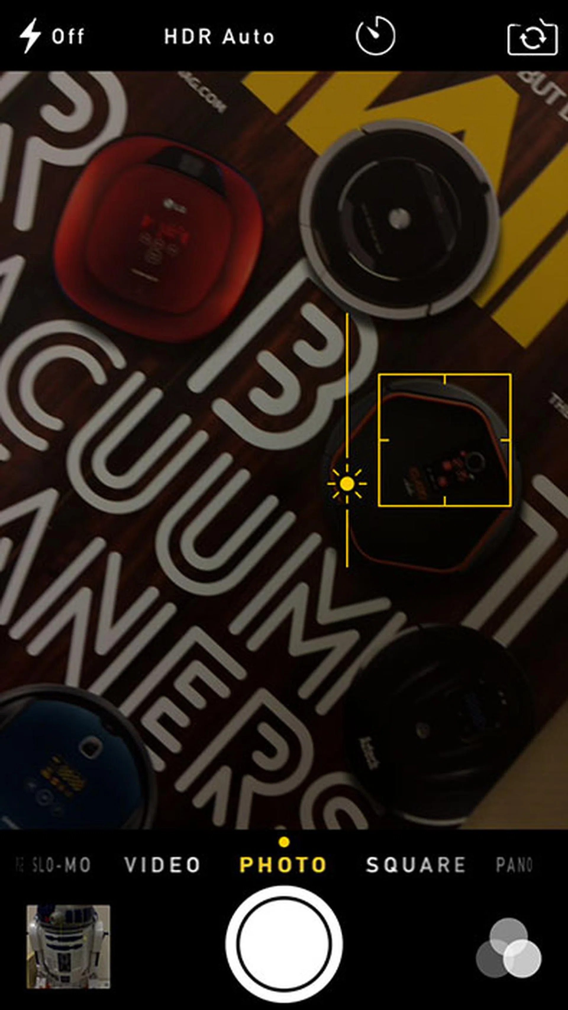 Adjusting exposure independent of the focus area is now possible on iOS 8.