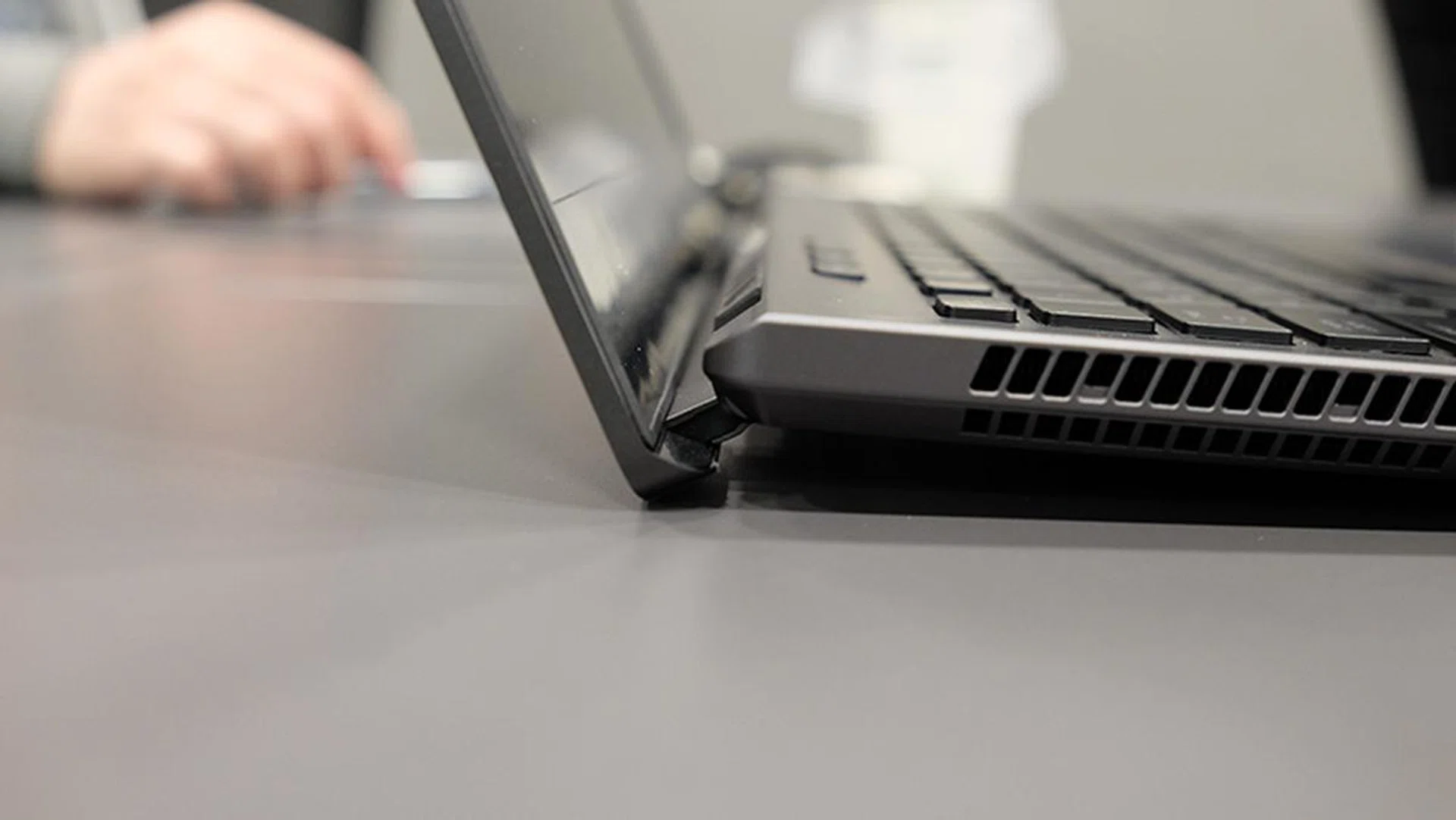ASUS ROG Zephyrus G14