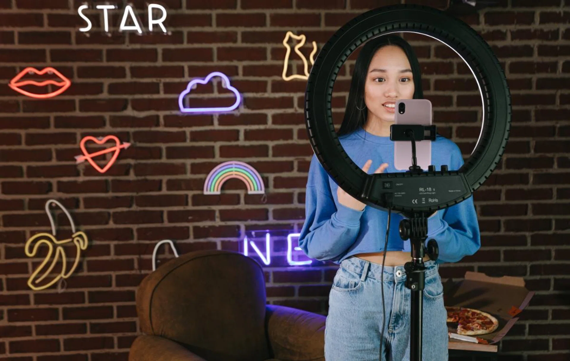 Streaming the latest shows for your consumption, or streaming yourself live to your audience, having a good network ensures you have a positive experience. (Image source: Pexels)