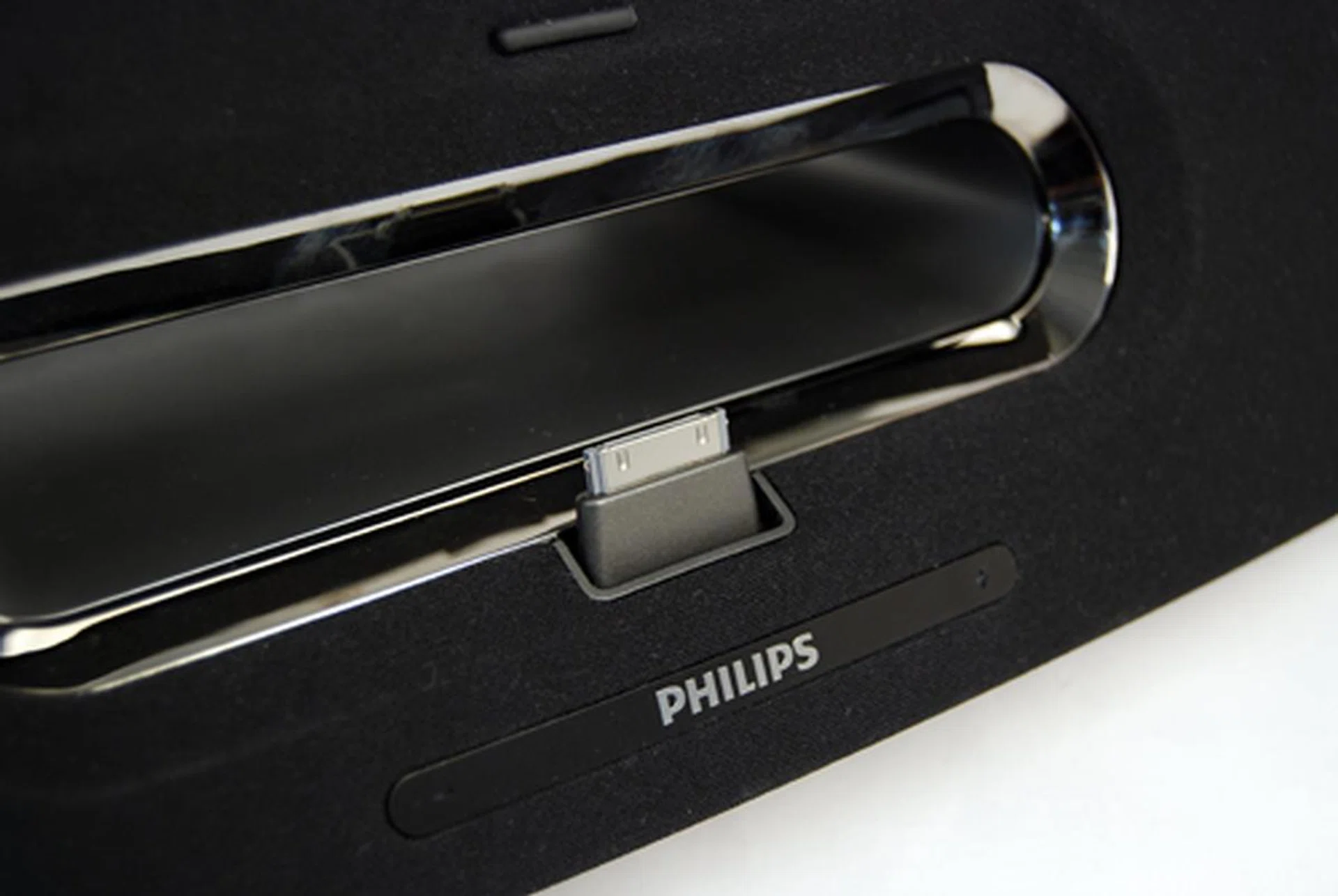 The audio dock is equipped with a standard cradle for apple devices.