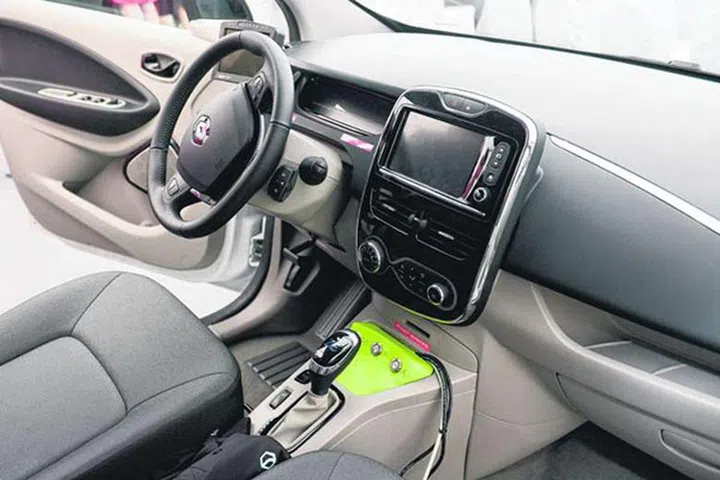 Start-up nuTonomy's self-driving Renault Zoe is one of the vehicles that will be tested at the centre's circuit for autonomous vehicles. (Image source: The Straits Times)