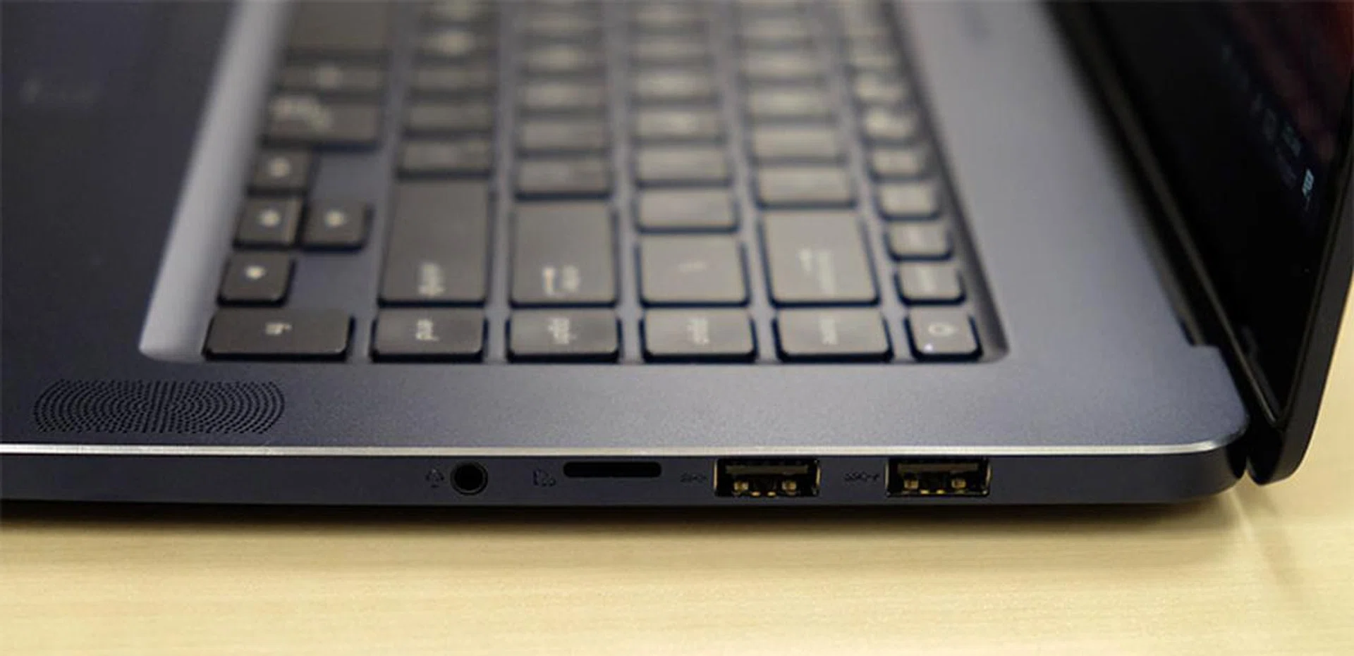 ASUS ZenBook Pro UX550