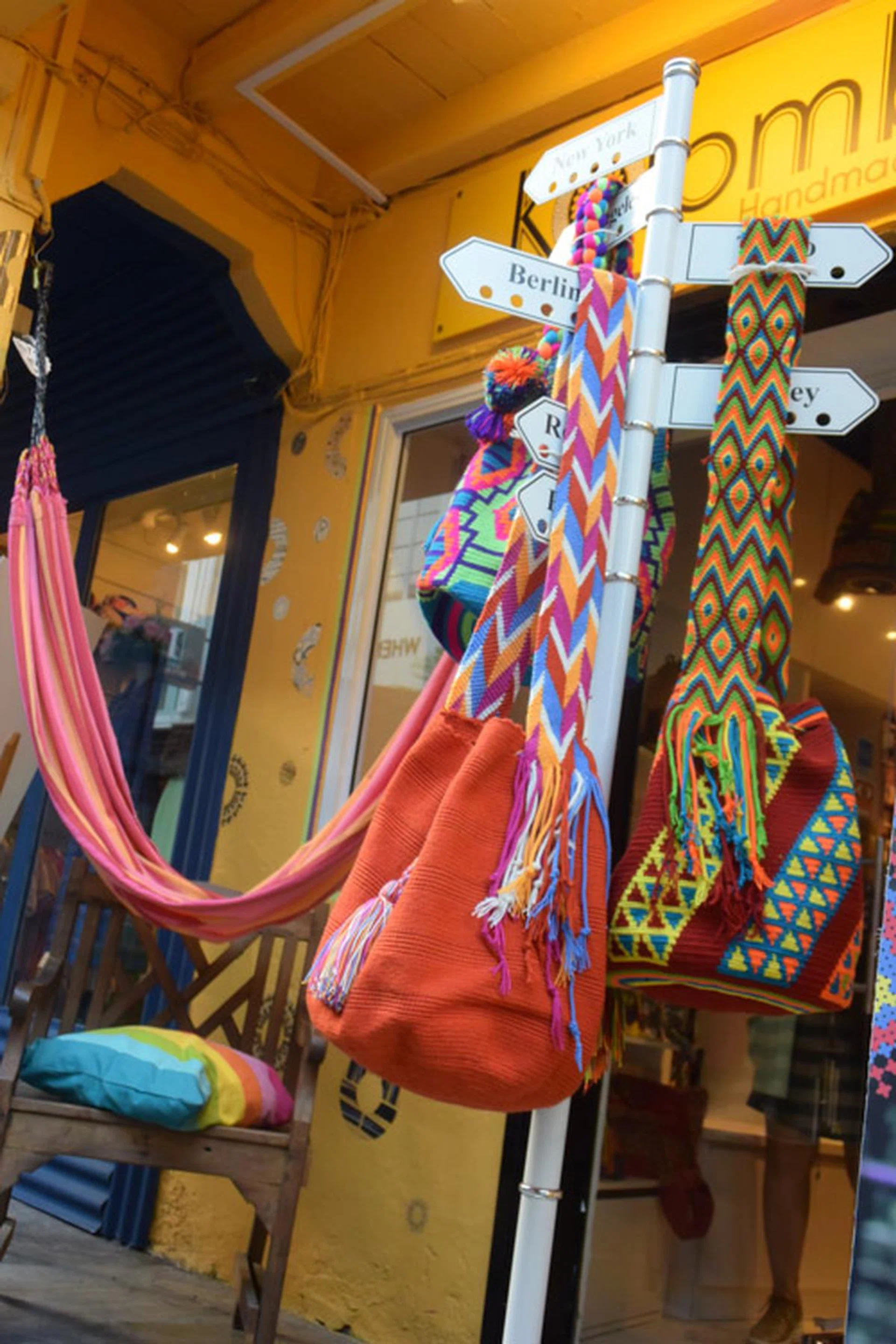 f/4.0 at 14.3mm, 1/80s, ISO 800