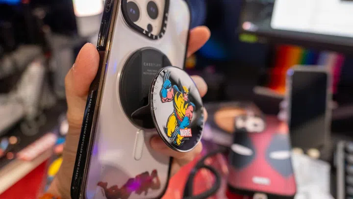 Yes, this Wolverine Snappy Grip is staying with us.