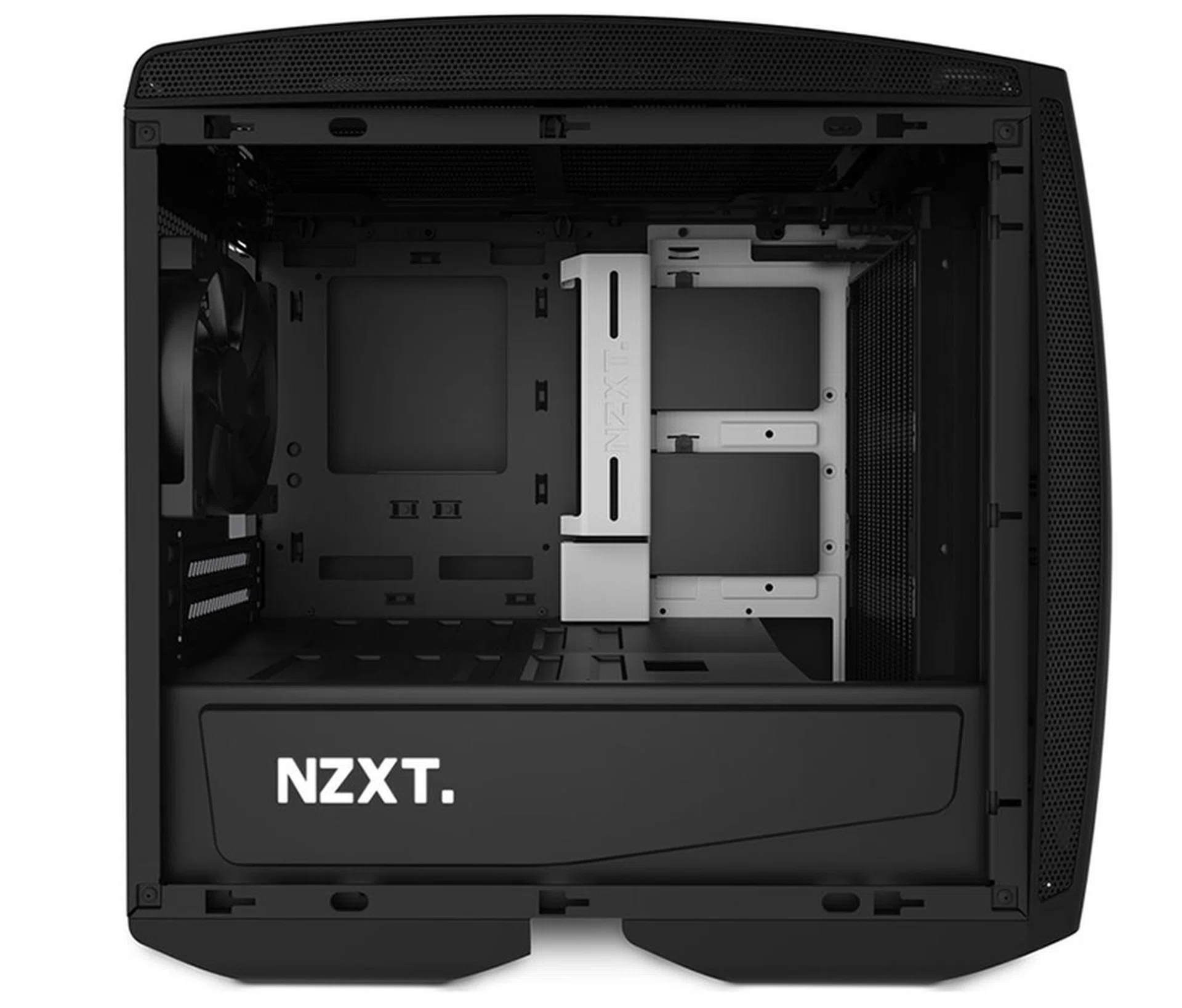 NZXT Manta interior