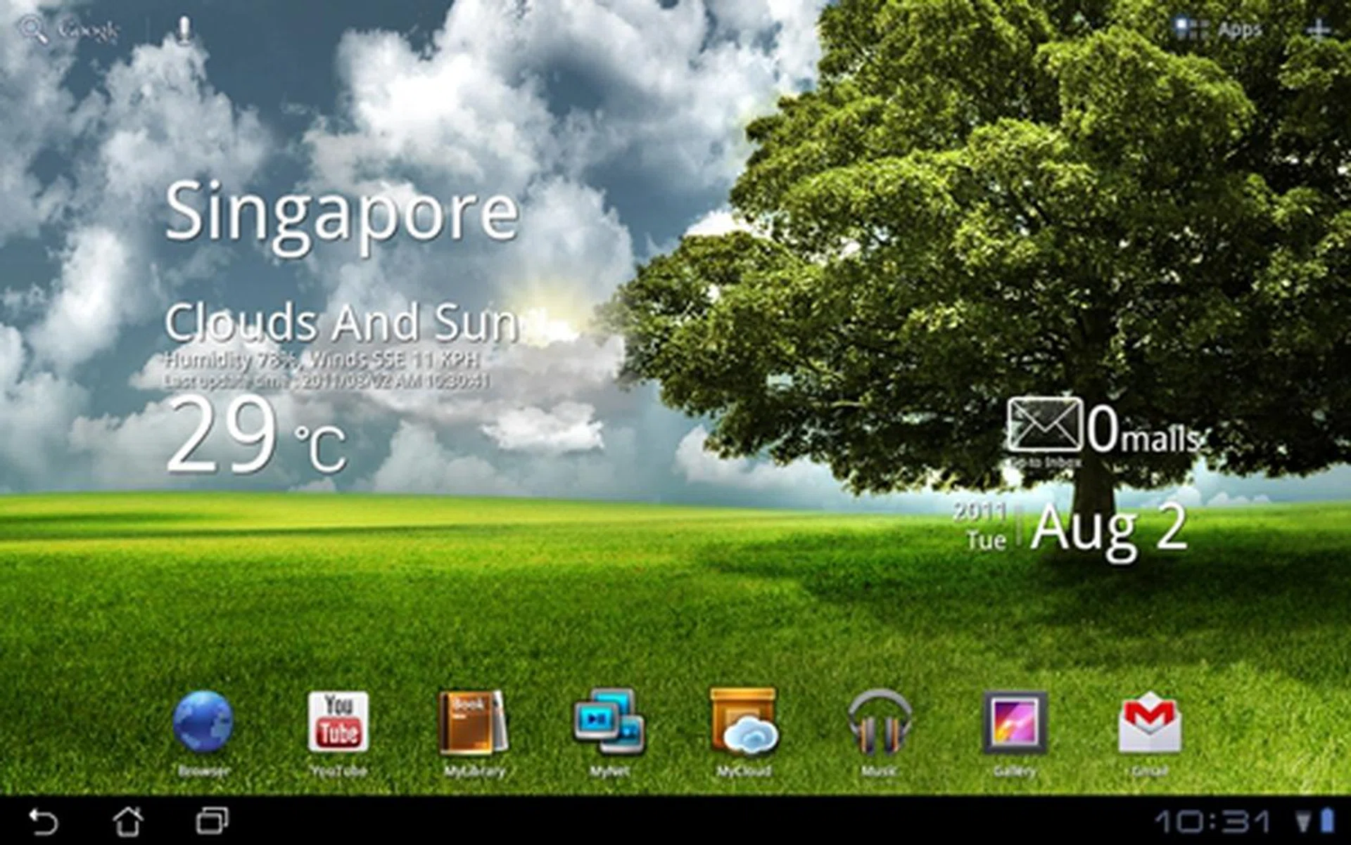 Seen here are three of ASUS's widgets: the weather widget on the left, the ASUS E-mail Widget on the top right and the ASUS Time directly below it.