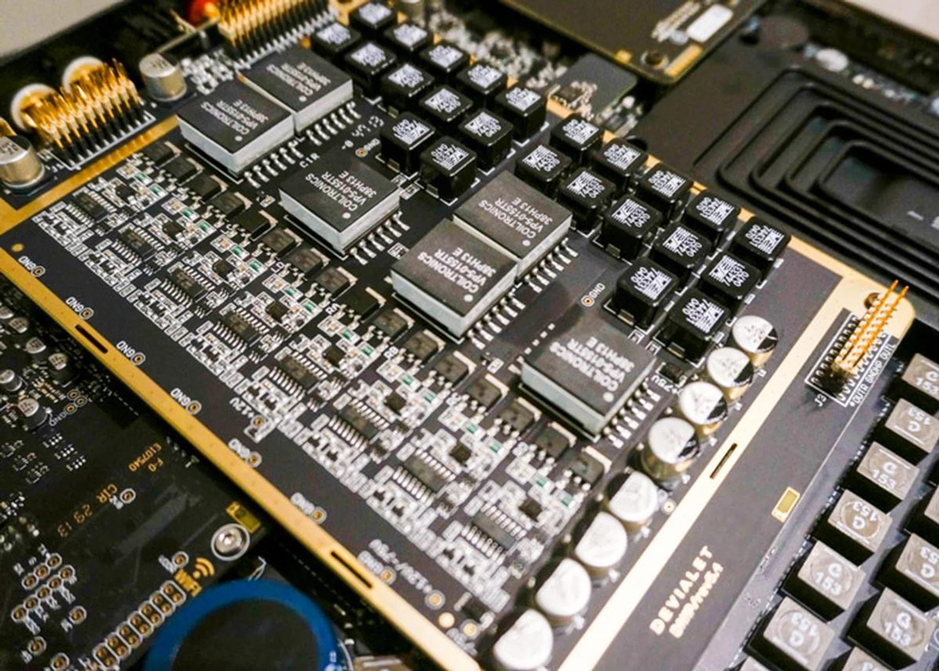 A peek under the hood of one of Devialet's Expert amplifiers.