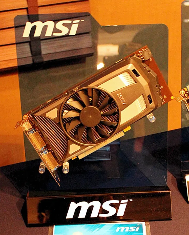 The MSI N650 Power Edition 1GD5 graphics card that features the TransThermal cooling feature for with modular cooling fans options.