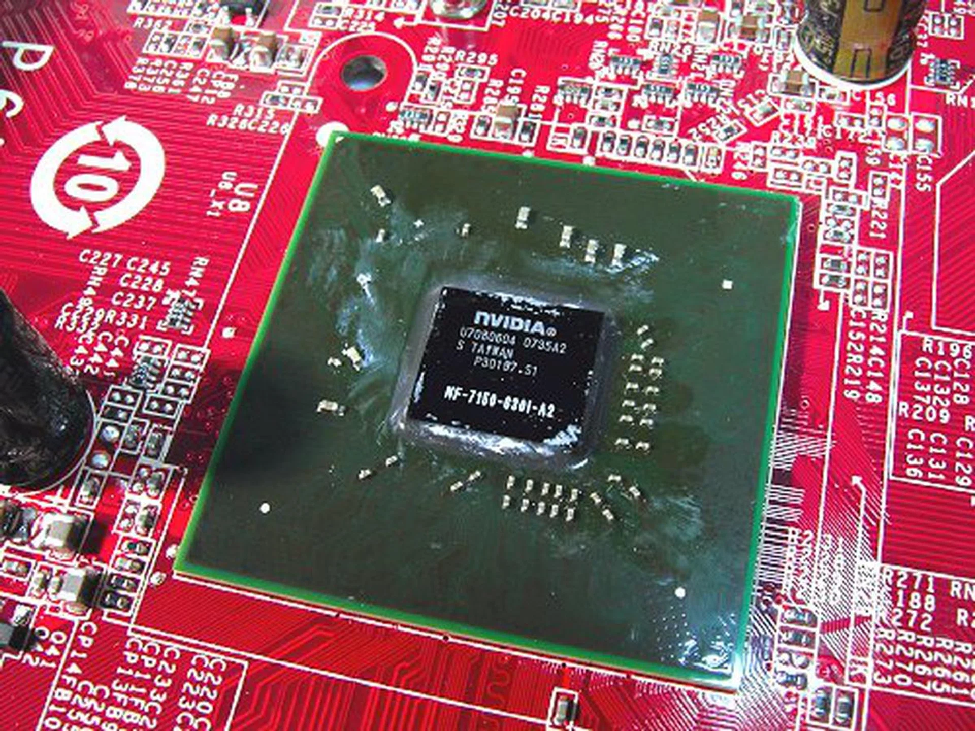 Our MSI P6NGM features the GeForce 7150/nForce 630i chip under the hood.