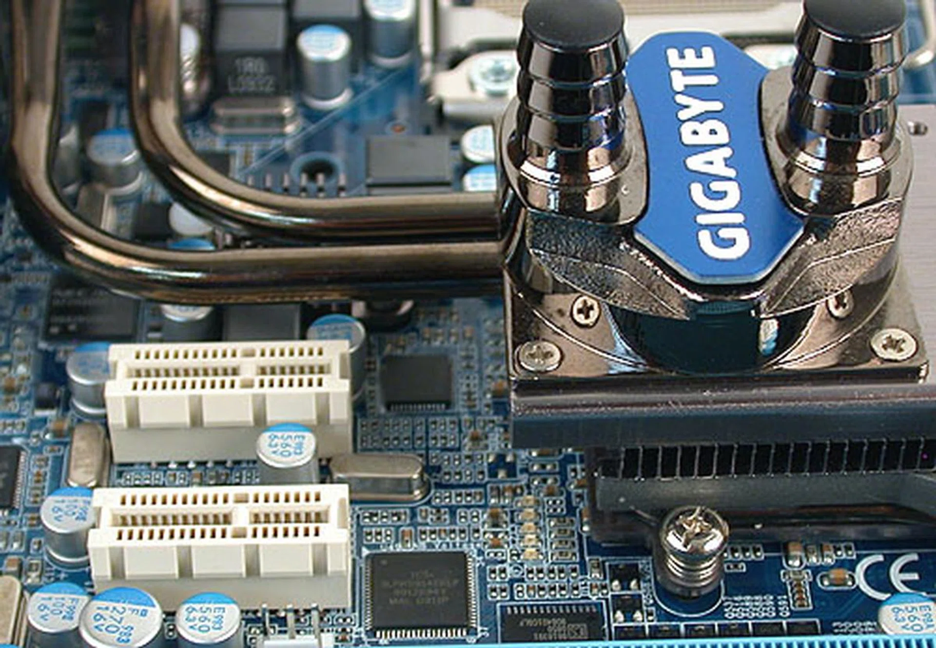 These two expansion slots are just as good as occupied, especially if you're using the Hybrid Silent-Pipe 2.