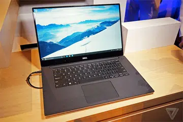 Dell's gorgeous Infinity display just made it onto the XPS 15. (Image Source: The Verge)
