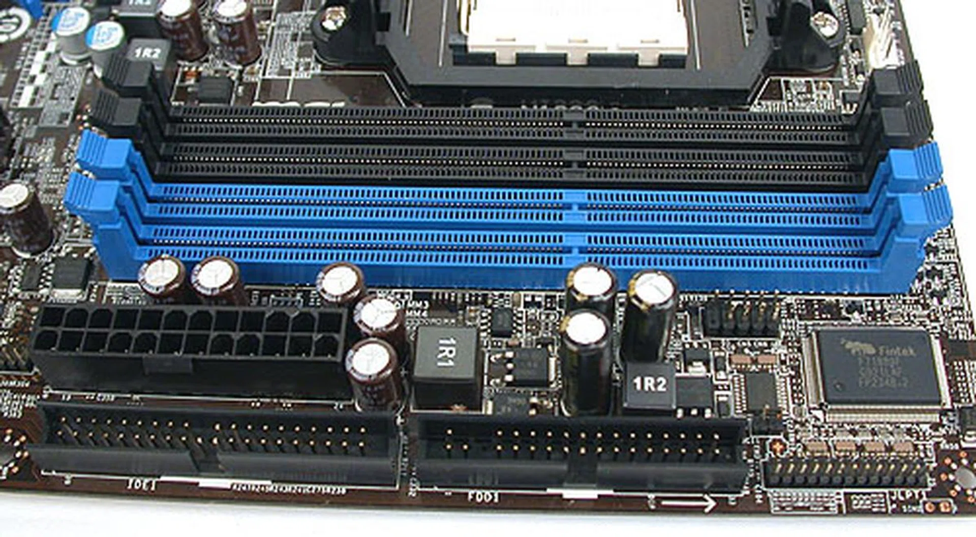 With IDE and floppy support, it's a bit crowded here, especially with the power connector located here too. However, it's hard to fault MSI since this is rather common for mATX designs.