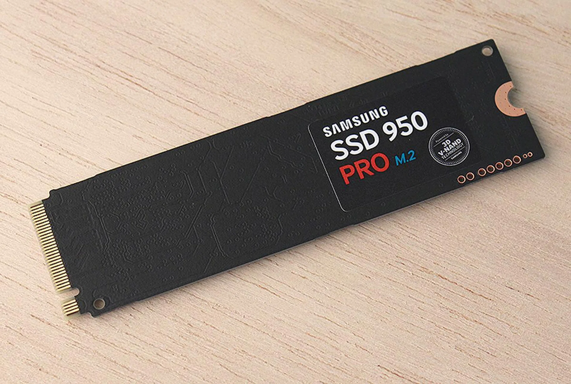 Behold ladies and gentlemen, I present Samsung's fastest consumer SSD.
