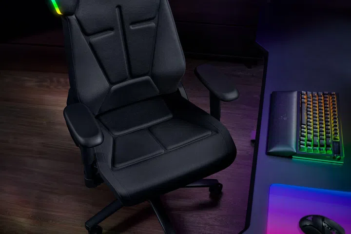 Razer Soma Chroma front