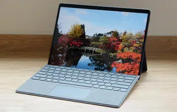 The latest Surface Pro 8 from Microsoft finally gets a new design.