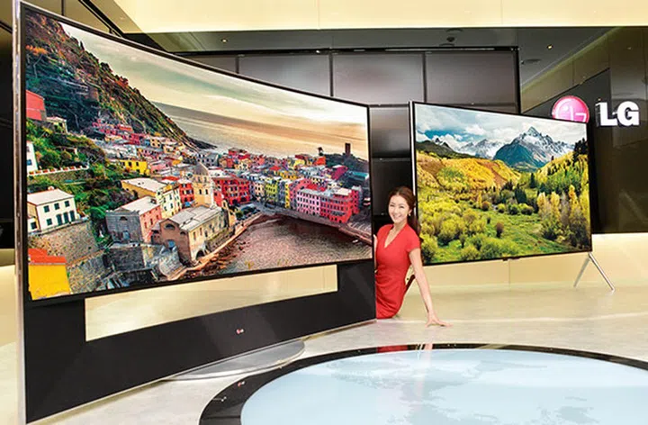 The LG 105UC9 (left) and 98UB9800 (right) 4K LCD TVs. (Image source: LG.)