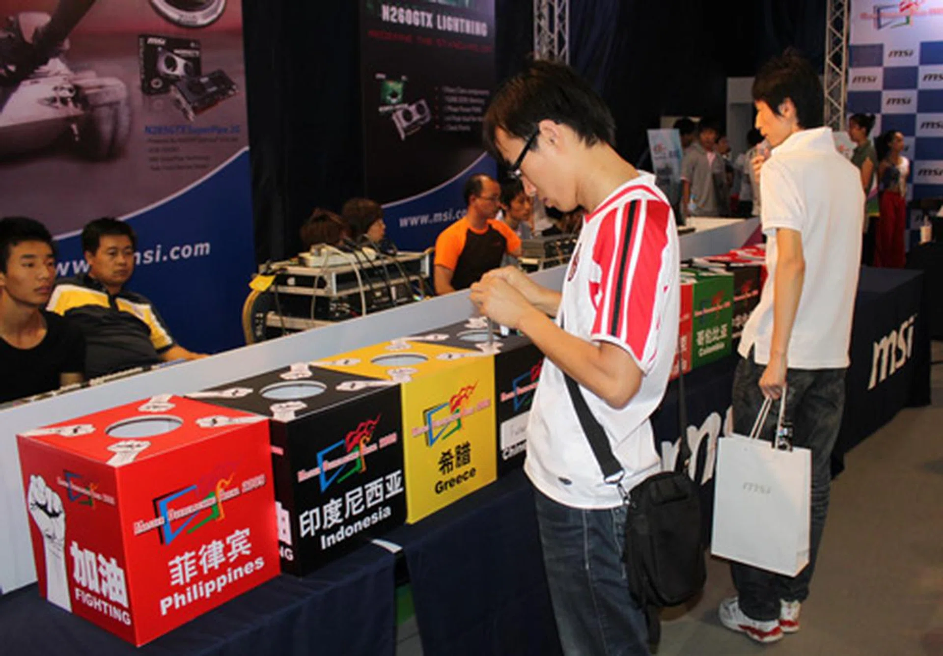 Guests stand to win attractive prizes for guessing the correct winners.