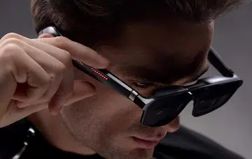 ASUS has partnered with Xreal to produce the R1, using the latter’s One Pro glasses as a base.