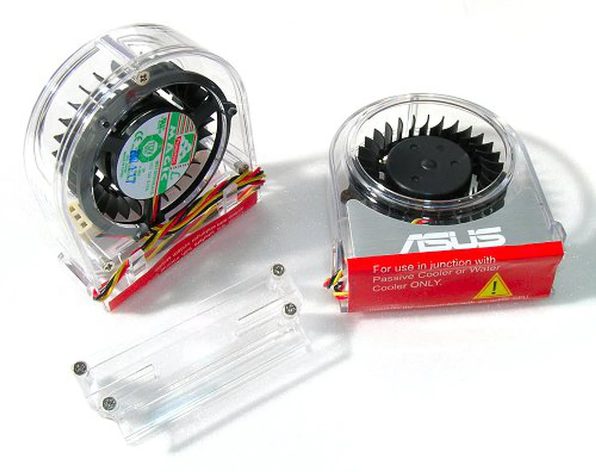 Bundled fans for optional active cooling. Even comes with a converter to fit into the smaller heatsinks.