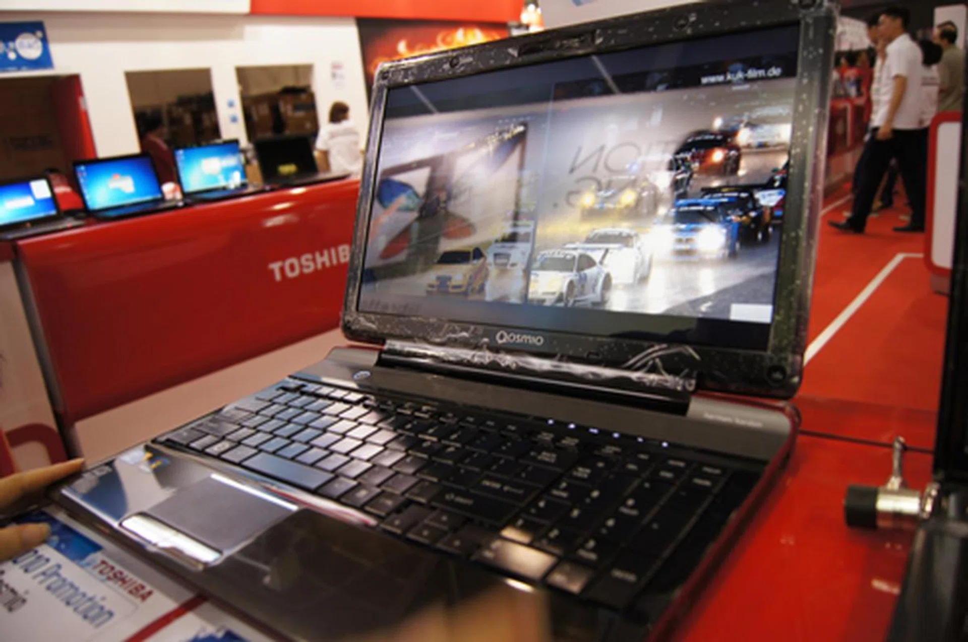 If it's performance you need, that you shall get for the sum of $2199 from the Toshiba Qosmio F60-BD537. Armed with an Intel Core i5-520M processor (2.4GHz), this notebook comes with 8GB DDR3 RAM, 500GB SATA HDD, a 15.6" LED display, Blu-ray rewritable disc drive, and built-in Harmon Kardon speakers for your entertainment needs.