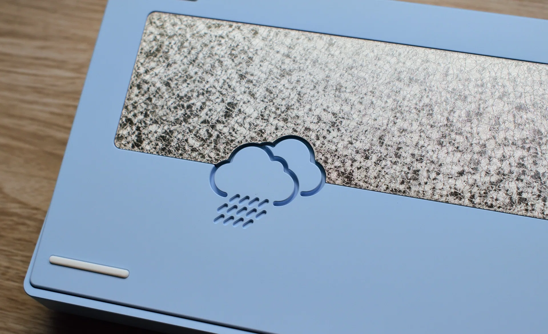 If you wanted a keyboard with a fancy weight like this in the past, you would have to pay upwards of S$500. Photo: HWZ