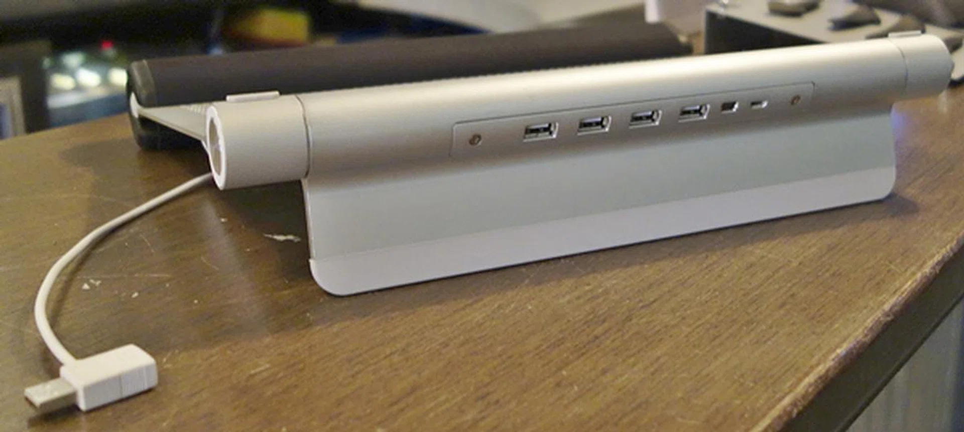 The rear ports of the MasterPal Mobile stand.