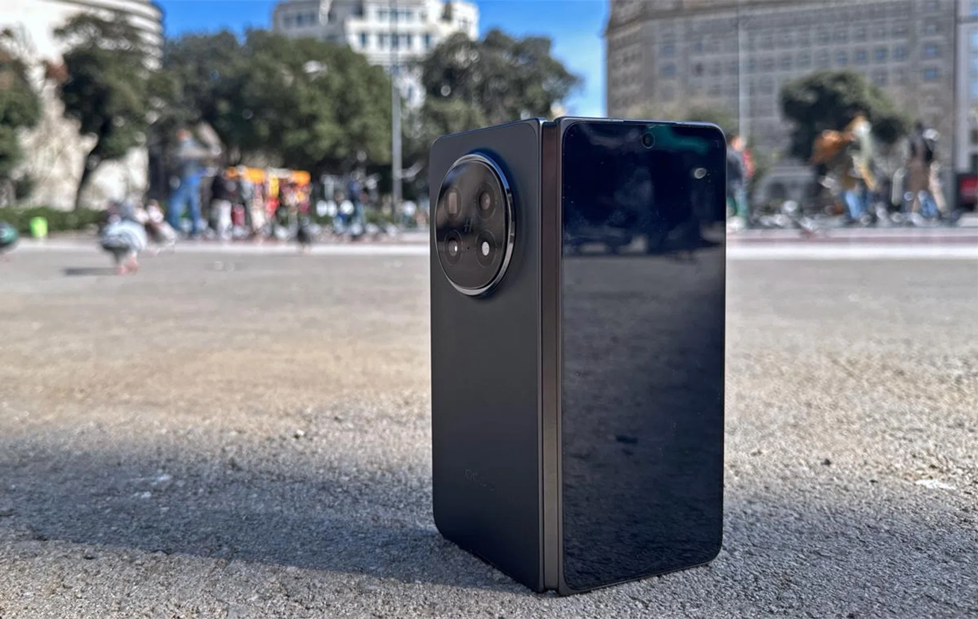 OPPO Find N5 foldable phone