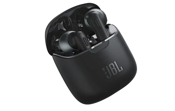 JBL TUNE 220TWS.
