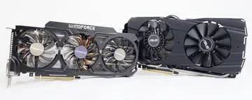 On the left is the Gigabyte GeForce GTX 780 Ti Windforce 3x OC, and on the right is the ASUS GeForce GTX 780 Ti DirectCU II OC.