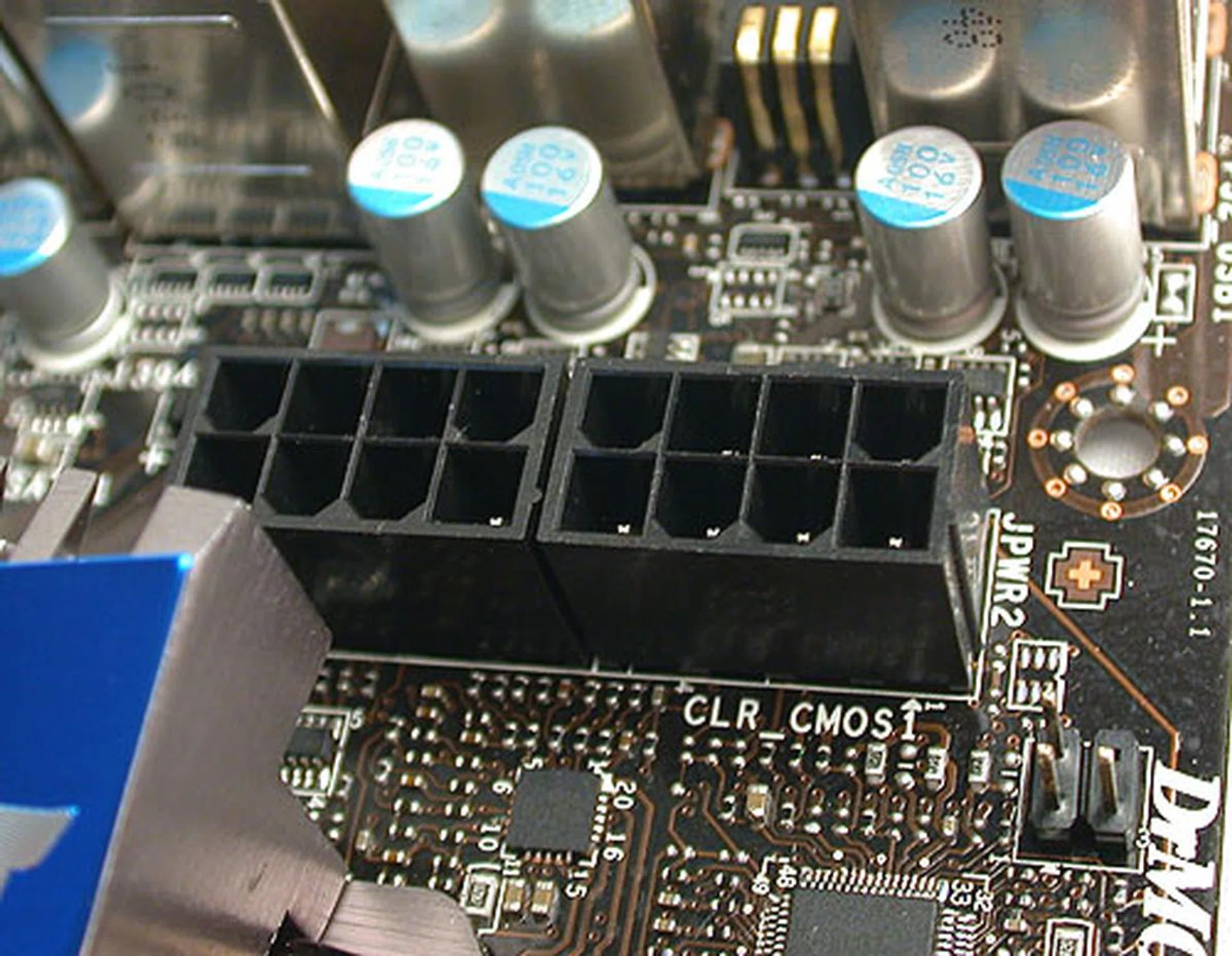 If more power is required for overclocking, there's an extra 8-pin ATX power connector.