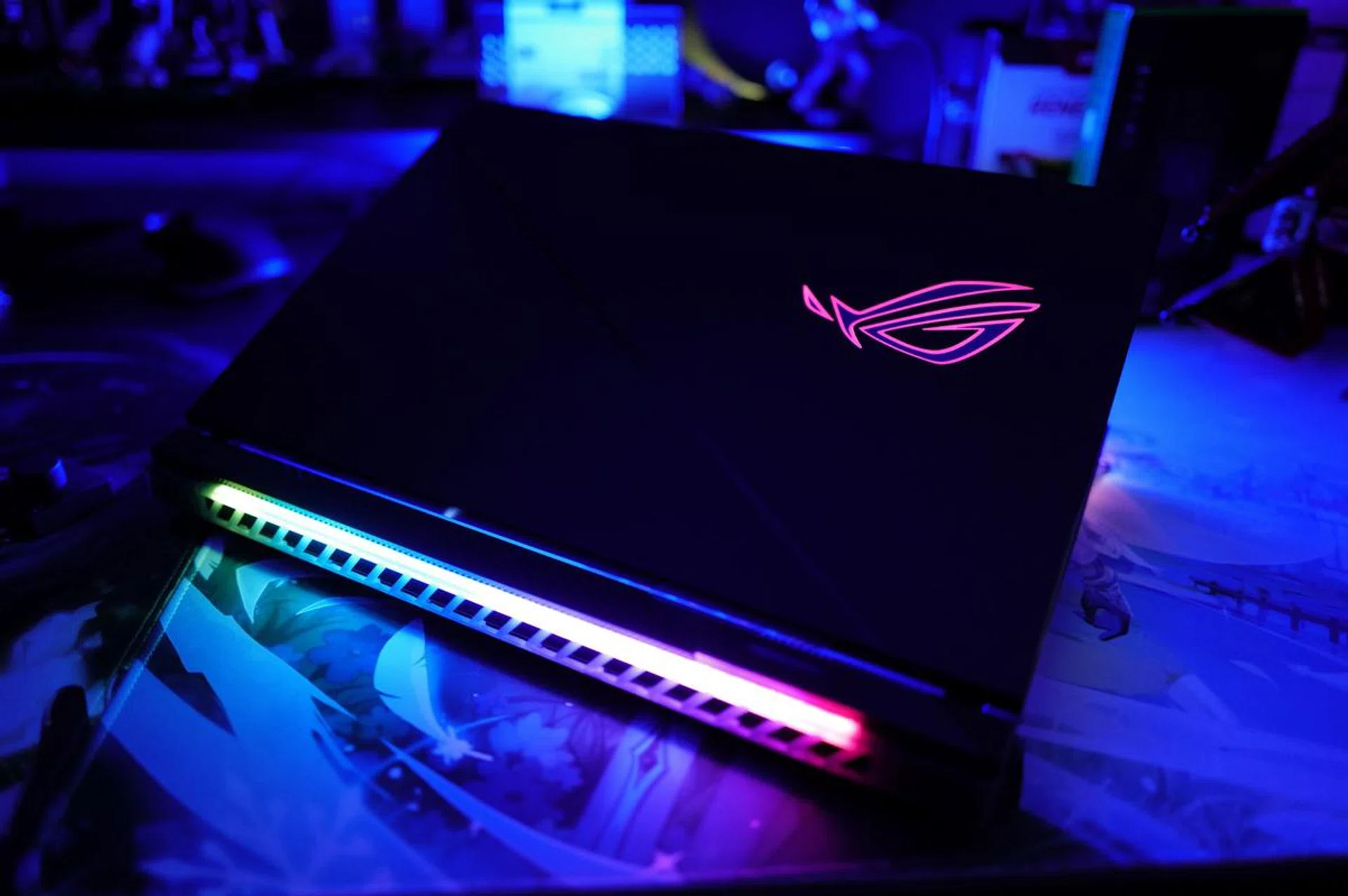 The ROG Strix Scar 16 should get a chassis design overhaul next year, hopefully.