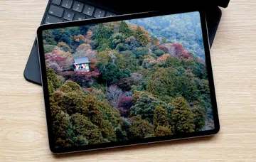 Apple is now expected to unveil the new iPad Pro and iPad Air in early May.