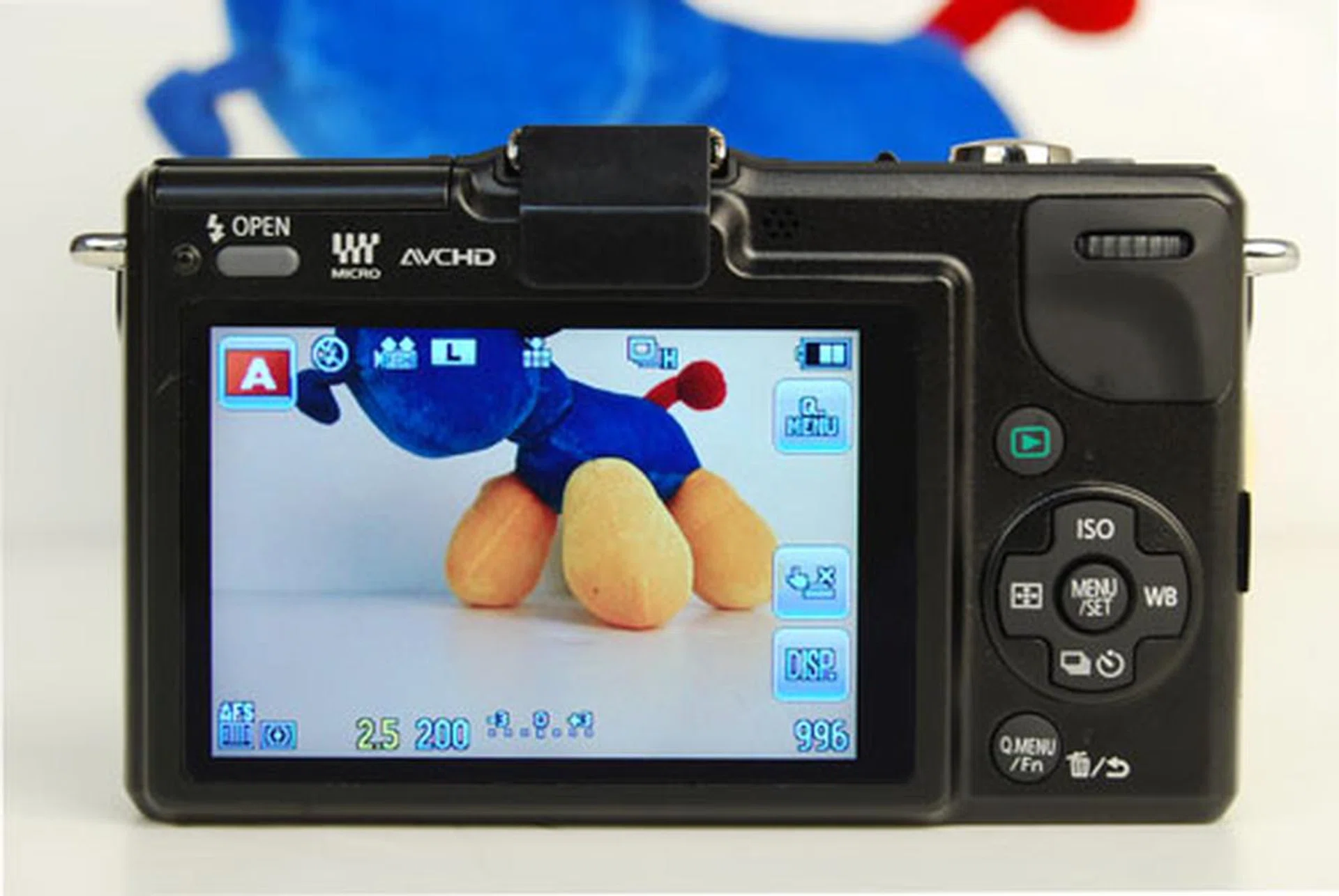 Simply tap the red mode indicator on the top left to go to the mode dial interface.