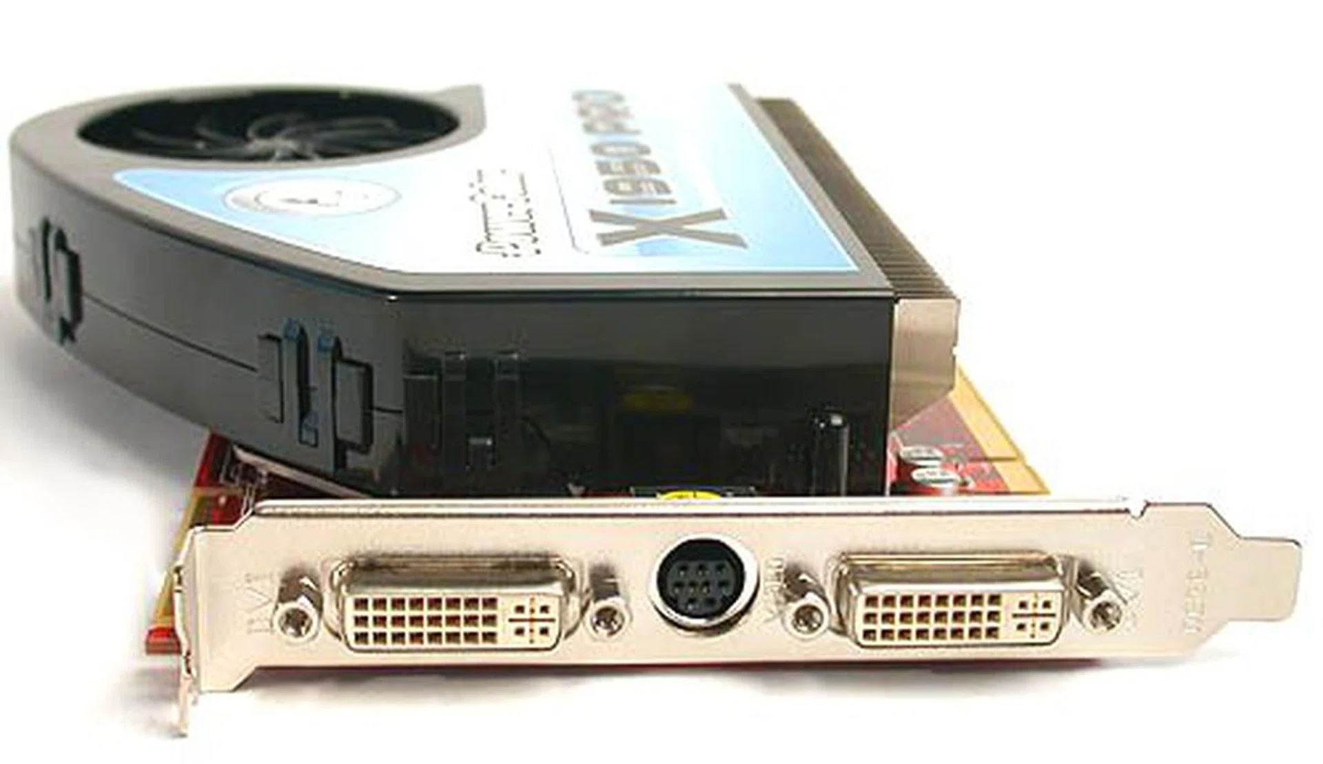 HDCP support and dual-link DVI outputs. In other words, all you can expect from a high-end graphics card now.