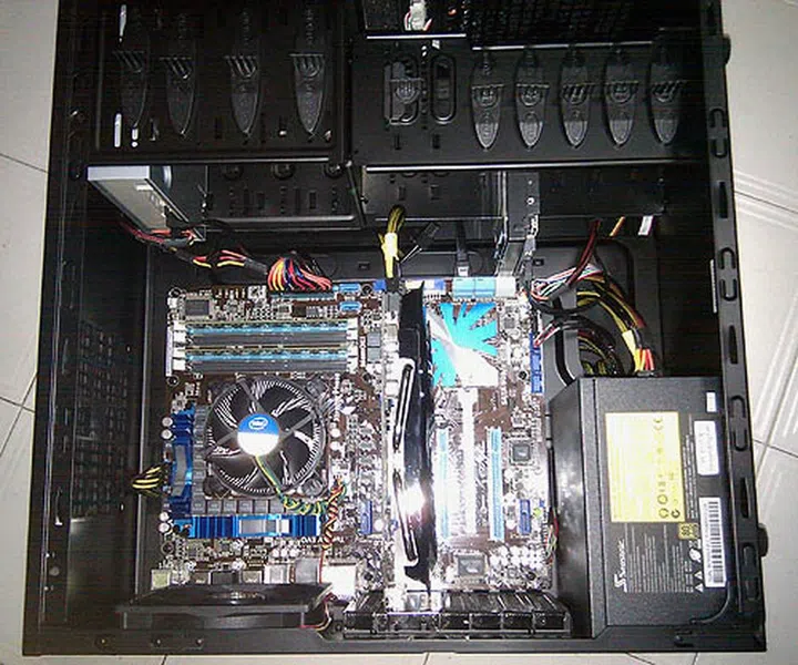 Excellent cable management makes it worth the wait.