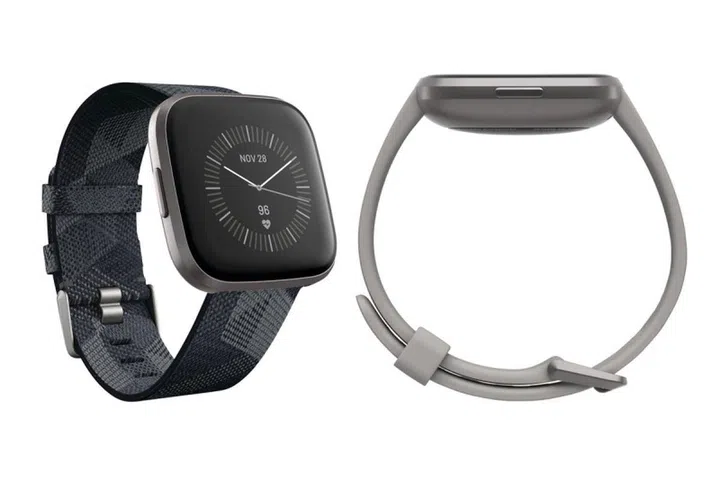 Fitbit's upcoming Versa smartwatch. <br>Image source: @evleaks