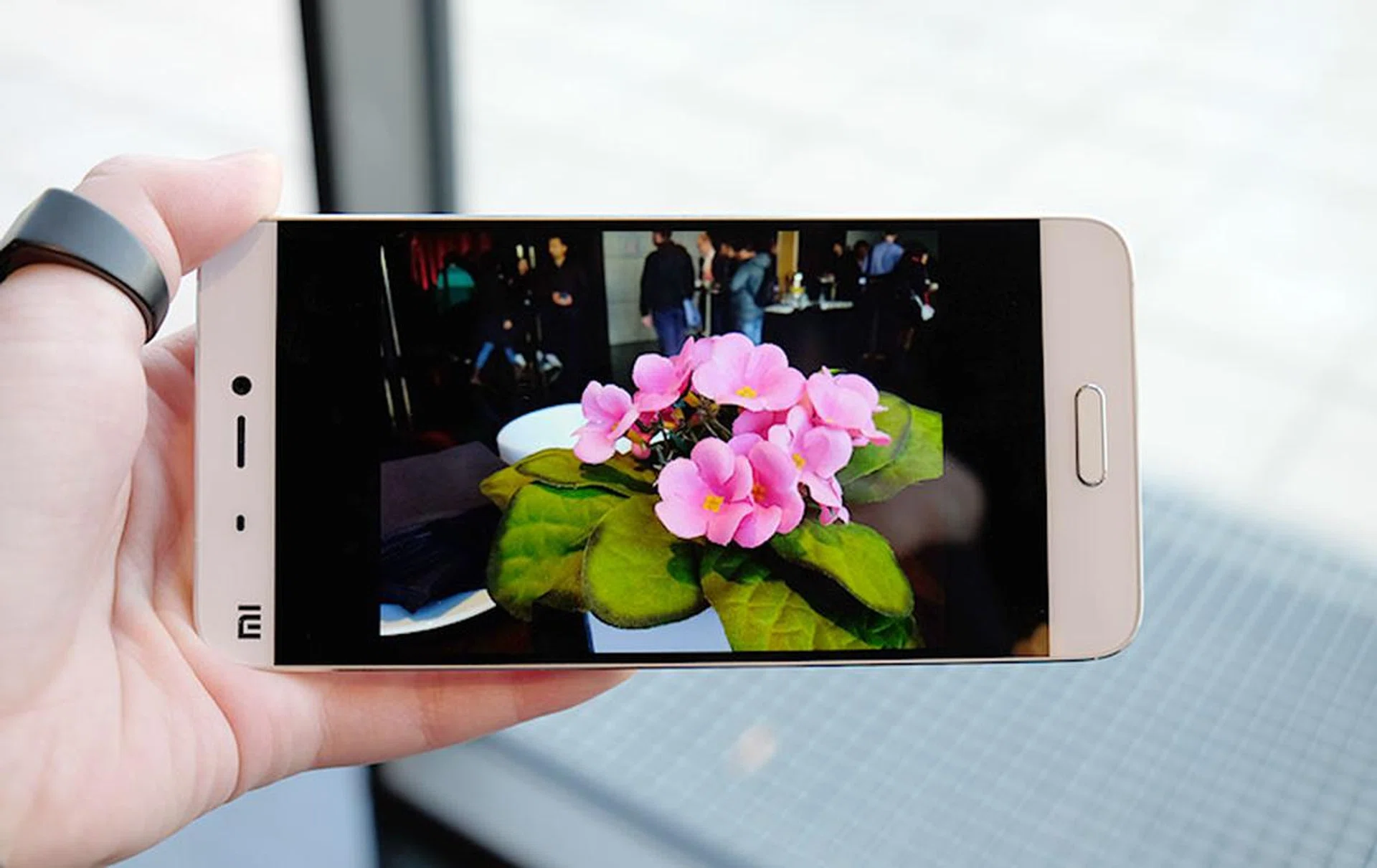 Xiaomi Mi 5 display